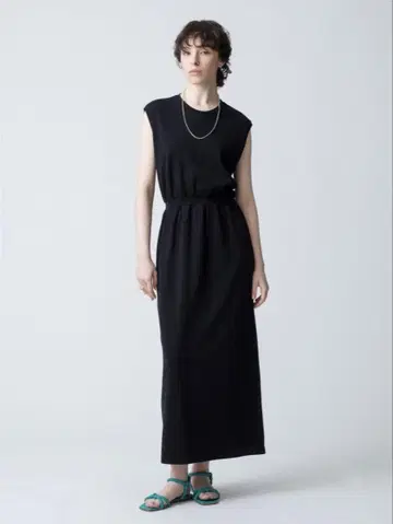 24SS 오라리 론 헤르만 별주 슬리브리스 드레스 블랙 사이즈 0
