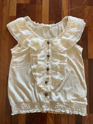 새상품급 axes femme 아이보리 슬리브리스 셔츠 M 사이즈