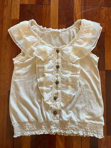 새상품급 axes femme 아이보리 슬리브리스 셔츠 M 사이즈