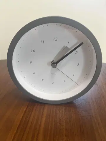 KEYUCA 탁상시계