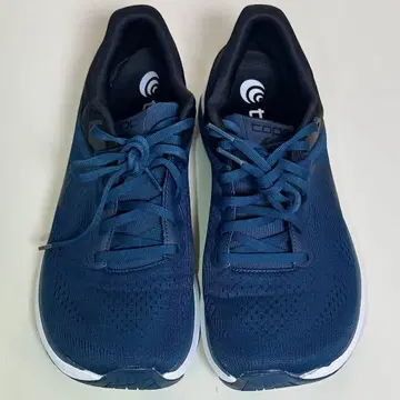 topo Athletic Ultrafly 4 26.5cm