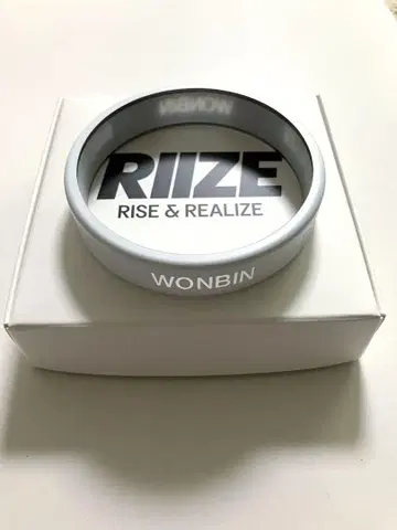 RIIZE 라이즈 원빈 팬라이트링 화이트 WONBIN 응원봉