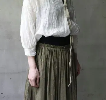 에믹 에틱 롱 스커트