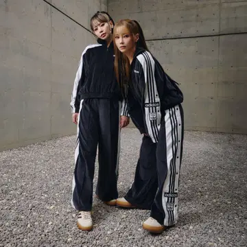 시게모리 사토미 adidas 셋업 S 사이즈