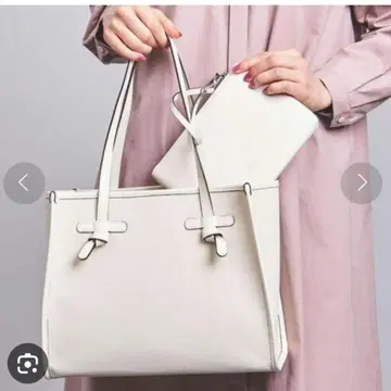 GIANNI CHIARINI MARCELLA 토트백 화이트