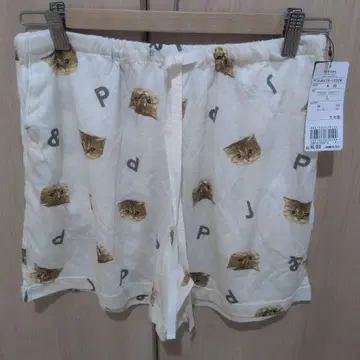 폴앤조 룸웨어 숏팬츠 고양이 누메 패턴 화이트
