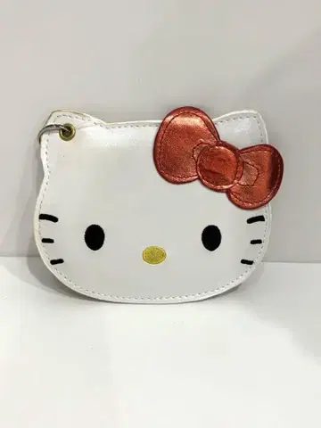헬로키티 패스 케이스