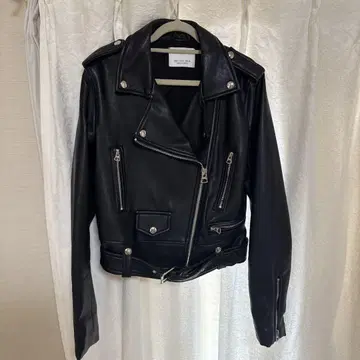 bershka 블랙 가죽 라이더 자켓 S 사이즈