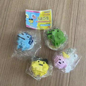 픽셀 아트 캐릭터 캡슐 토이 4개 세트