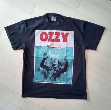 OZZY OSBOURNE 오지 오즈본 jaws parody T셔츠