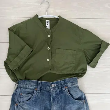 MHL. 반팔 셔츠 올리브