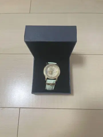 안나 손목시계