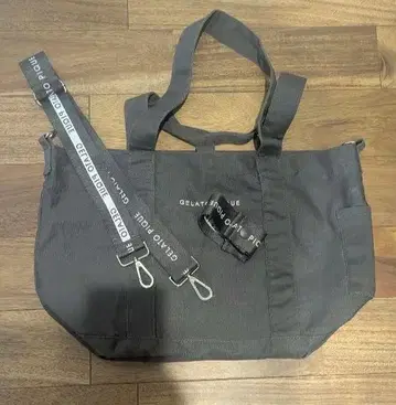 젤라또피케 마더백 차콜 그레이