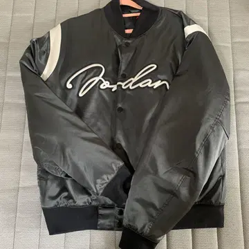 Jordan 봄버 자켓 블랙