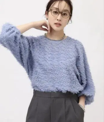 [ 새상품 ] 언타이틀 페더 자카드 블라우스