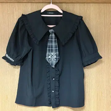 노에미 블라우스