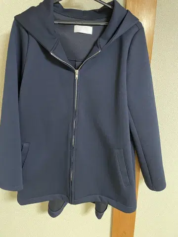 메이슨 그레이 소코라 백 턱 미들 후드티 자켓