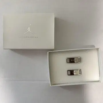 Jordan 코리아 배지 2개 세트