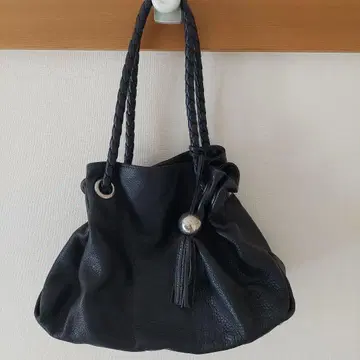 FURLA 블랙 가죽 핸드백