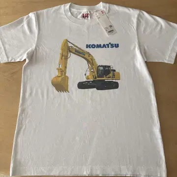 유니클로 KOMATSU T셔츠 S사이즈 화이트