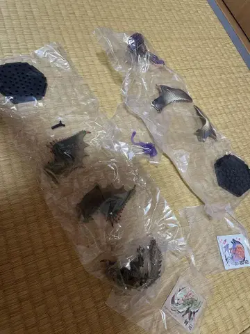 몬스터 헌터 스탠다드 모델 에스피나스, 홍련 바젤기우스 세트