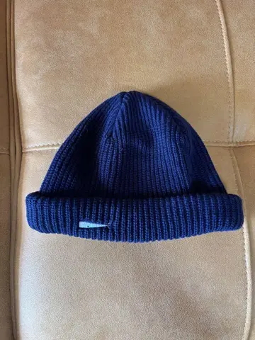 디센던트 24aw 비니 니트 캡 네이비