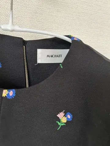 마차트 MACHATT 형태 풀오버 블랙