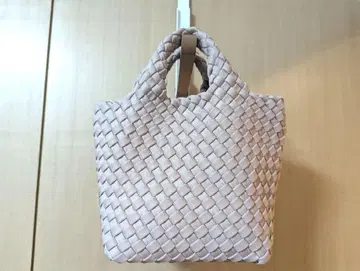 NAGHEDI 토트백 푸치 쉘핑크 NAGHEDI 부속 스트랩 없음