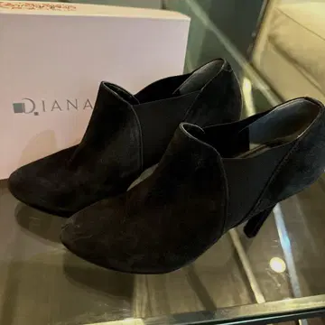 다이애나 숏부츠