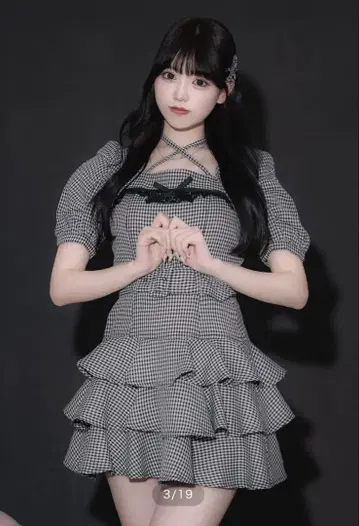 pium 티어드 프릴 블라우스