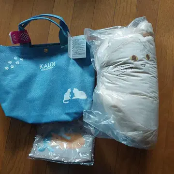 칼디 고양이의 날 백 쿠션 파우치