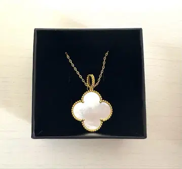 롱 목걸이 매직