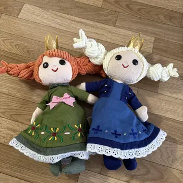 디즈니 판타지 스프링스 아나와 눈의 여왕 아나와 엘사 봉제 인형