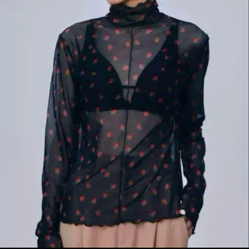 POPPY 시스루 딸기 무늬 상의