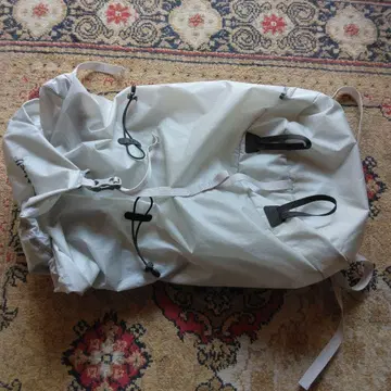 몽벨 20L 백팩