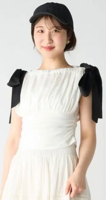 LILYBROWN 숄더 리본 풀오버 릴리 브라운