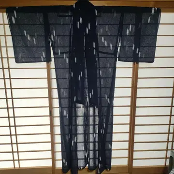 네이비 코몬 무늬 워셔블 기모노 화학 섬유 새상품급