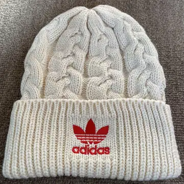 adidas 니트 모자