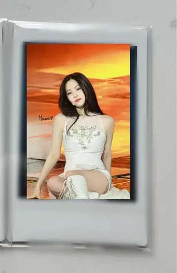 ITZY 류진 폴라로이드