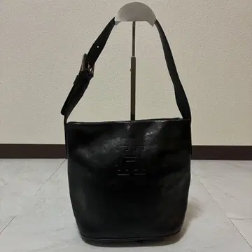 히로후 원 숄더백 가죽 버킷형 블랙 금장 장식