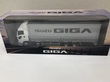 ISUZU GIGA 트럭 모형