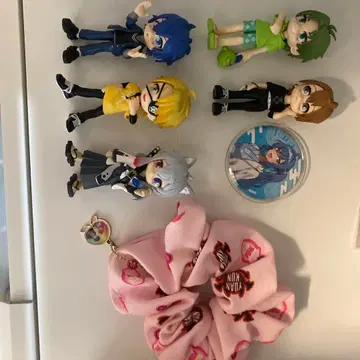 컬러풀 피치 나오키리 시바 탓츤 우리 도누쿠루 나노 아유안 굿즈