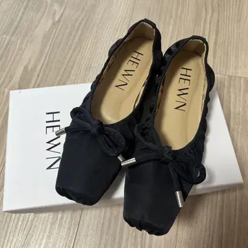 HEWN 나일론 발레 슈즈 36 블랙
