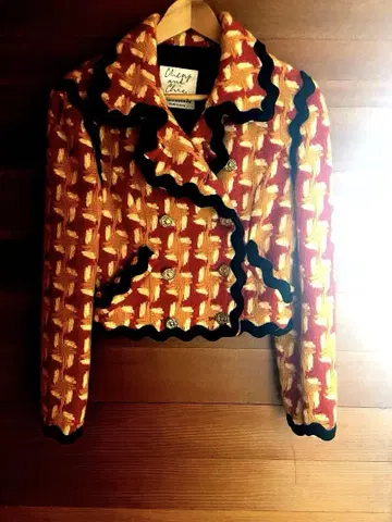 90s 빈티지 MOSCHINO CHEAP AND CHIC 자켓