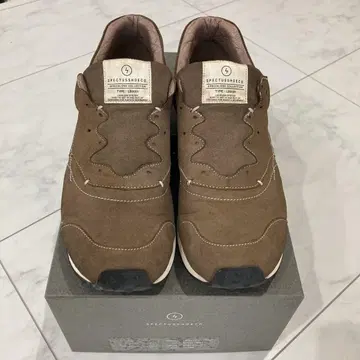 SPECTUSSHOECO 스펙터스슈 스웨이드 스니커즈