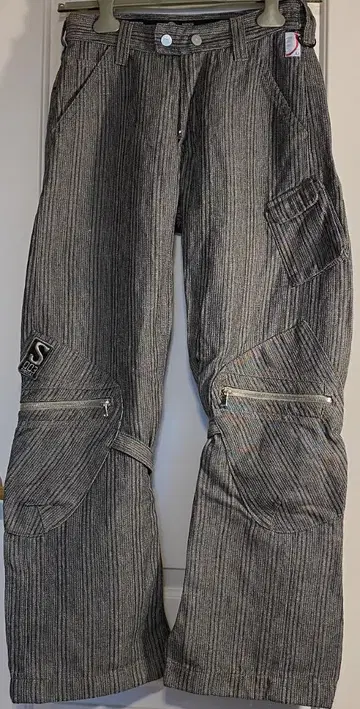 [ 이탈리아제 ] 디자인성이 높은 Armani Jeans 워크 팬츠 44