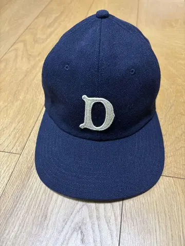 THE H.W.DOG&CO. 캡