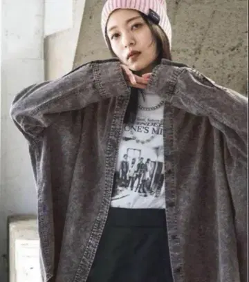 jeanasis(지나시스) 셰이드 블리치 big 셔츠 블랙