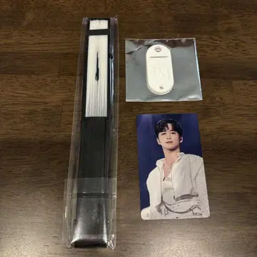 INI adidas 부채 굿즈 포함