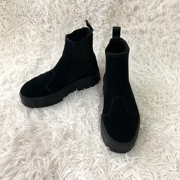 새상품급 푸마 사이드 고어 부츠 메이즈 첼시 스웨이드 블랙 통굽 24